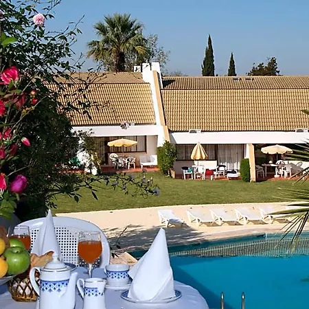 Capitalmoura Mouragolf Village Hotel